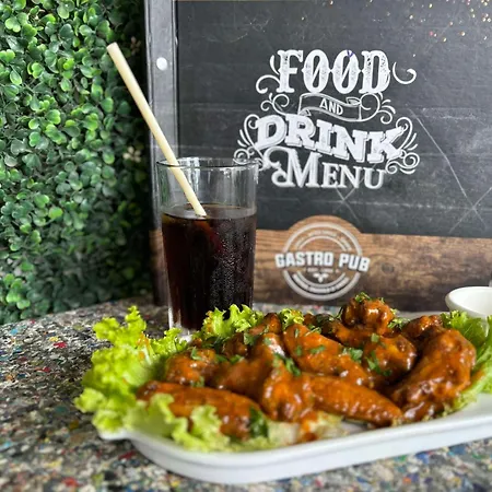 Hostel Gastropub Antigua